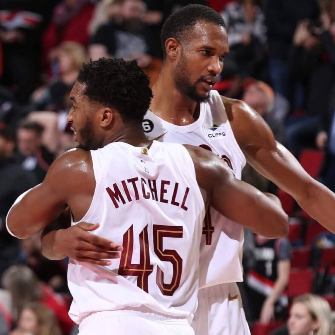 开云中国官网-克里夫兰骑士内部会议纪要流出：今晨篮板制胜，CBA常规赛使命明确，球队文化再被提及的简单介绍