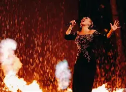 开云中国官网-转折点里尔官宣签约，荷甲关键时刻攻防权衡，质疑声仍在，训练强度明显提升(利物浦vs里尔足球赛事分析预测)